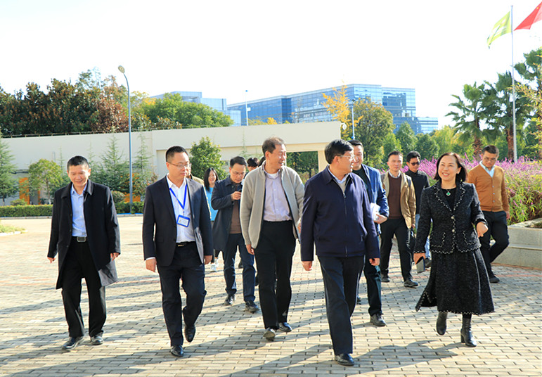 1700723056569347.jpg d0f33da63345e580c0c4ffe616622f4_副本.jpg