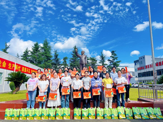 1759145321803703.jpg 1759145281726.jpg